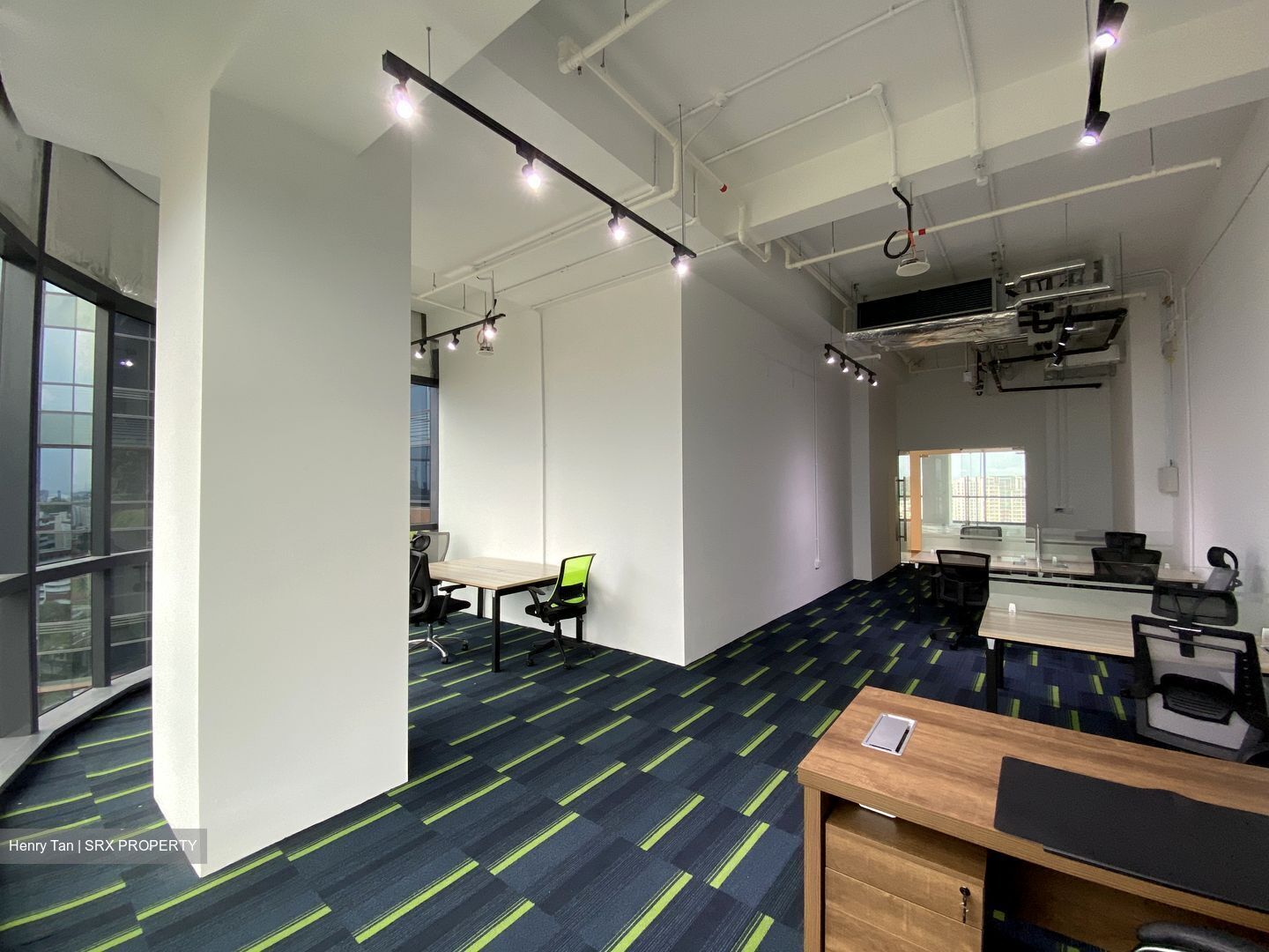 Woods Square (D25), Office #314791421